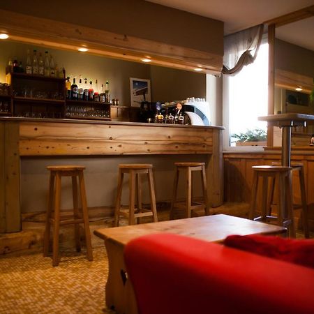 Logis Les Arobiers Hotel Lamoura Bagian luar foto